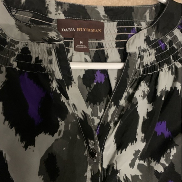 Dana Buchman Ladies Medium Blouse, Gray, Black, Purple hues, P2P 21, Preloved - Picture 4 of 9